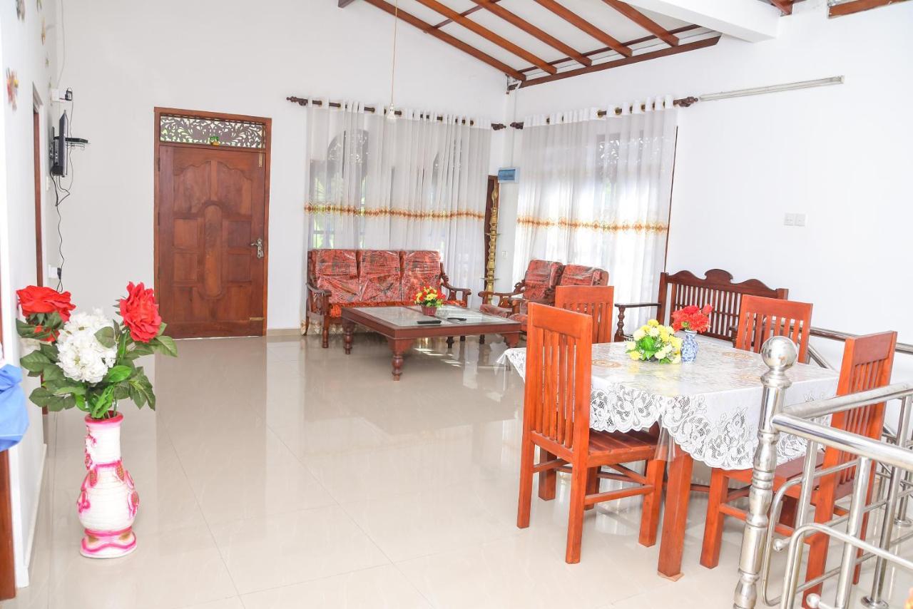 Rashmi Homestay Балапития Экстерьер фото